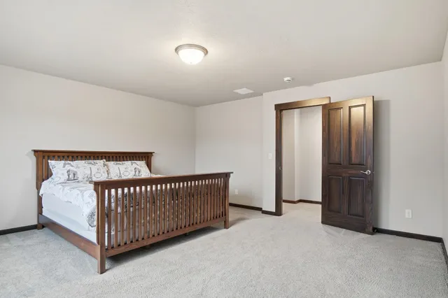 $925,000 | 2120 South Selkirk Street, Spokane Valley, WA 99016