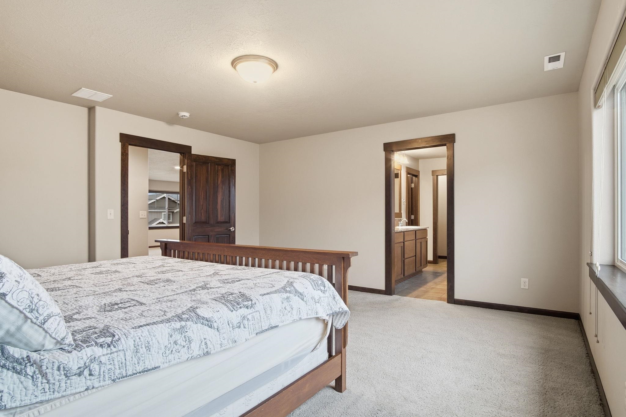 2120 South Selkirk Street Spokane Valley, WA 99016 - Photo 26 of 50