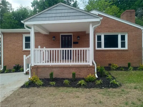 $299,850 | 1008 East Side Drive, Greensboro, NC 27406