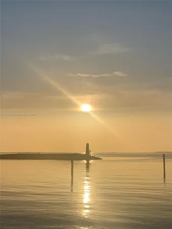 $5,500 | 87200 Overseas Highway, Unit F1, Islamorada, FL 33036