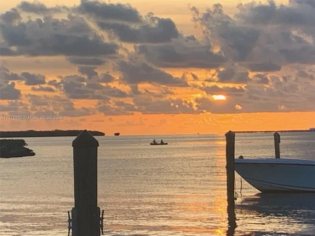 $5,500 | 87200 Overseas Highway, Unit F1, Islamorada, FL 33036