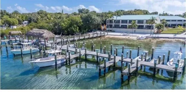 $5,500 | 87200 Overseas Highway, Unit F1, Islamorada, FL 33036