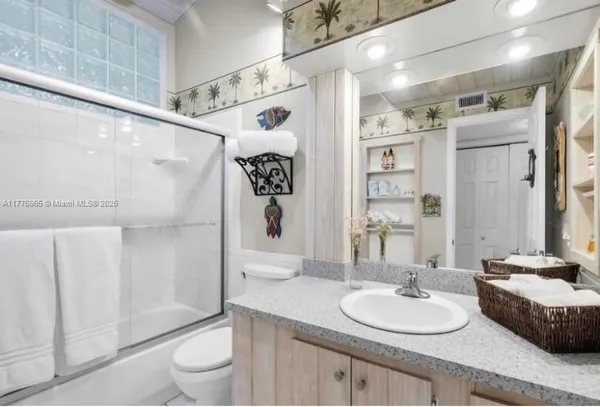 $5,500 | 87200 Overseas Highway, Unit F1, Islamorada, FL 33036