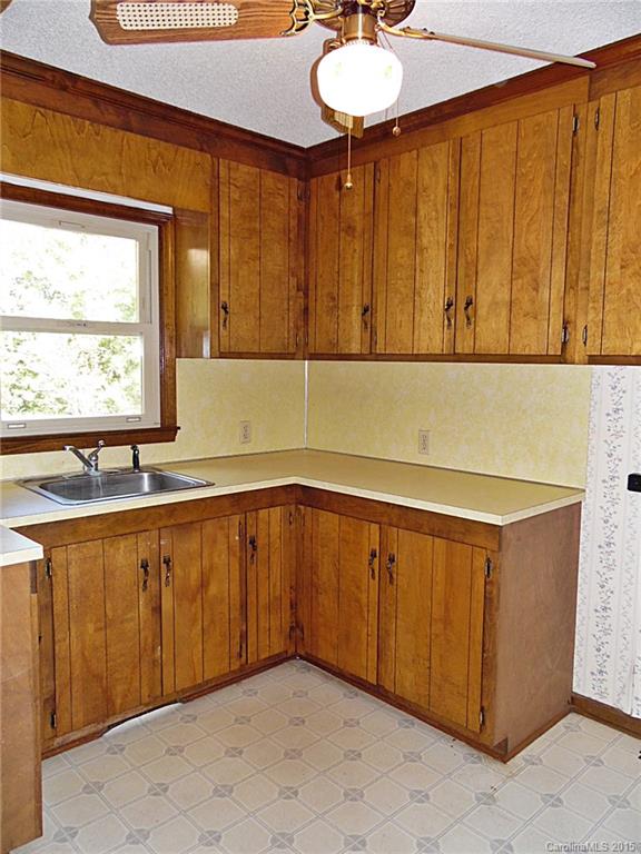 1084 Museum Road Rock Hill, SC 29732 - Photo 7 of 20 Gallery Image 7