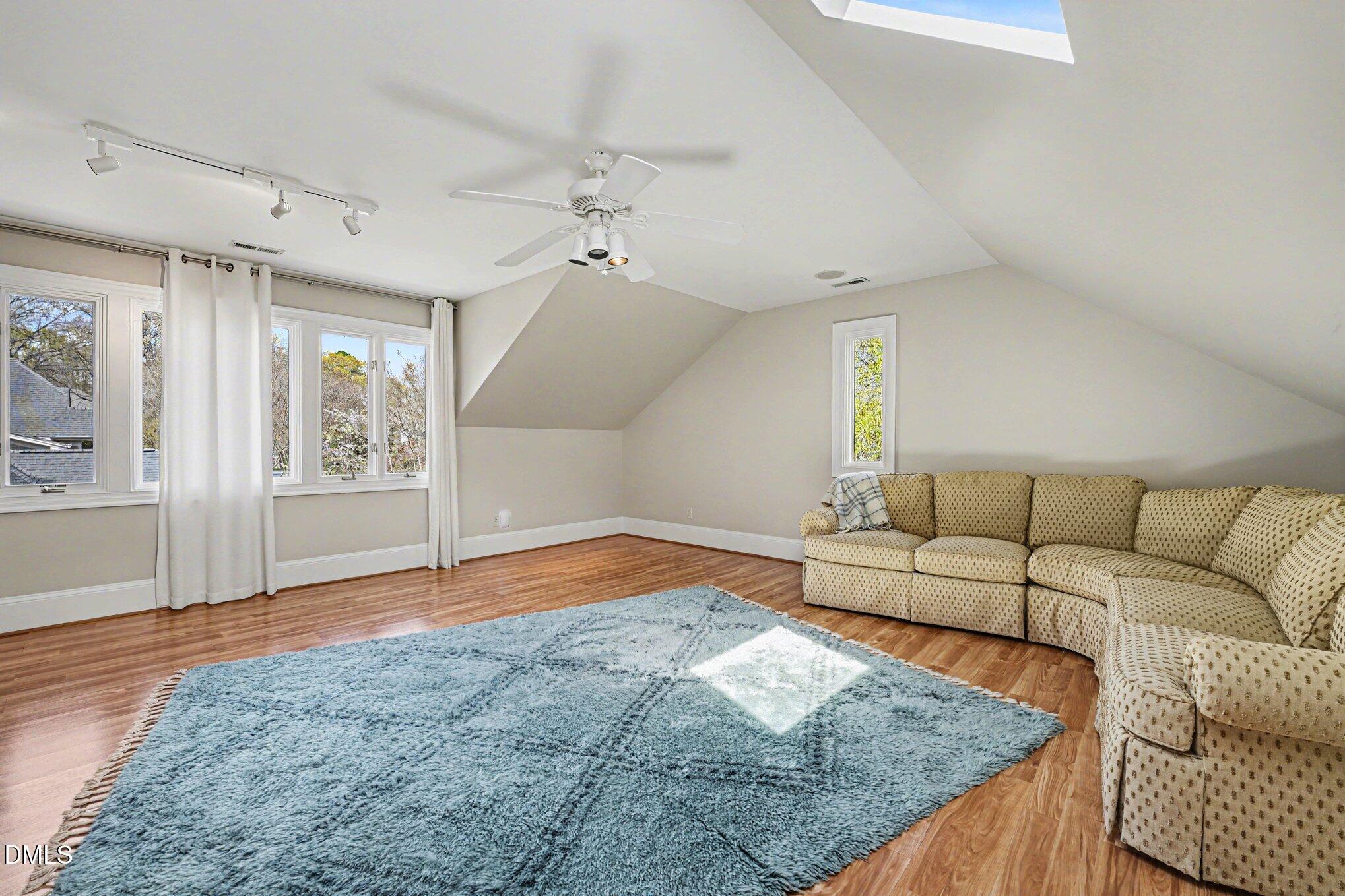 3207 Sussex Road Raleigh, NC 27607 - Photo 34 of 52 031_file_3808