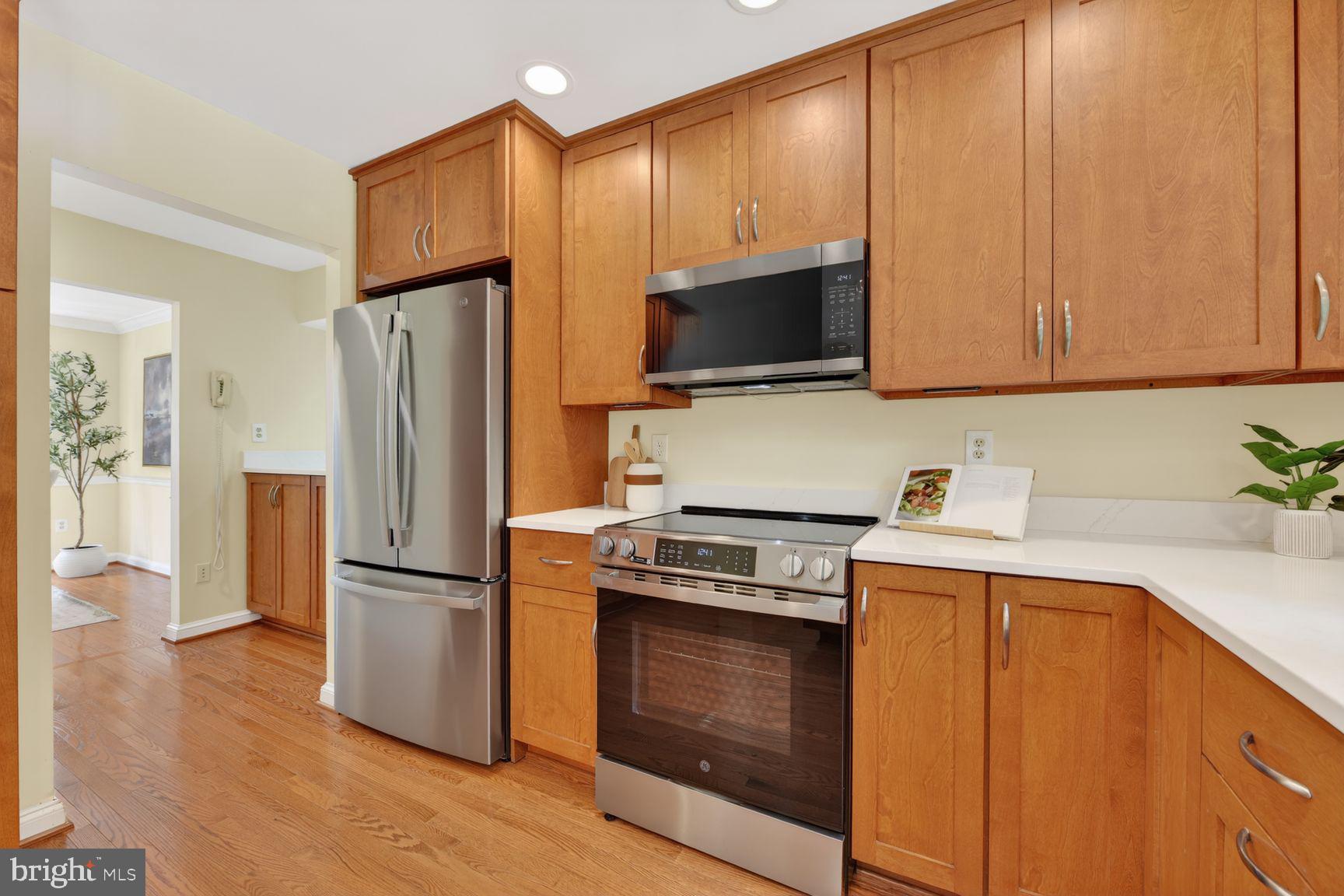 1579 Regatta Lane Reston, VA 20194 - Photo 12 of 50