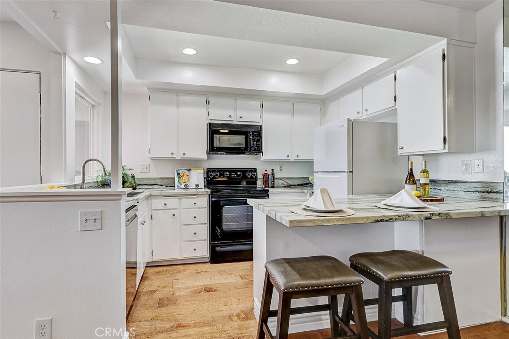 5917 Armaga Spring Road, Unit H Rancho Palos Verdes, CA 90275 - Photo 7 of 26