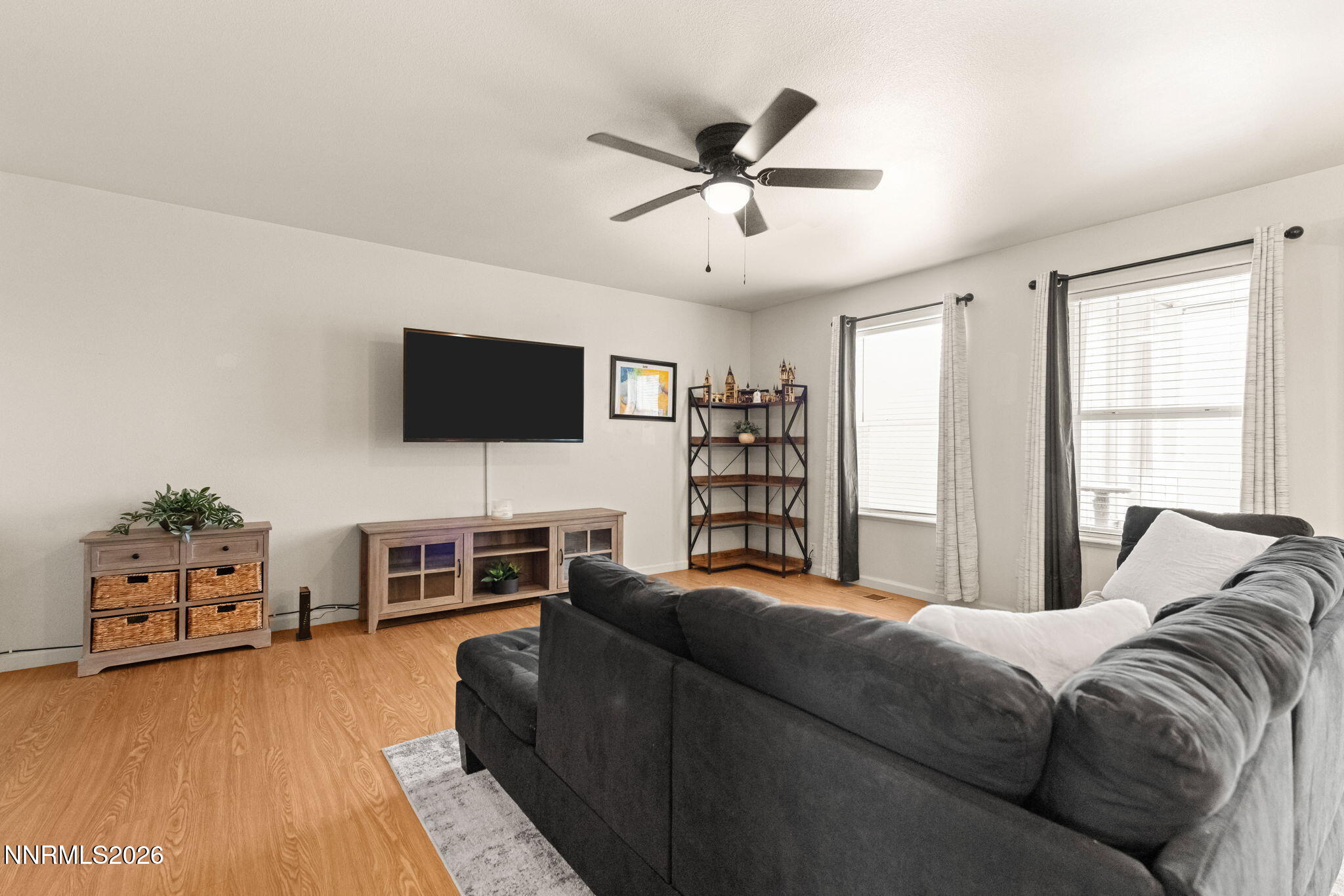 794 Karry Way Fallon, NV 89406 - Photo 6 of 24 4-web-or-mls-4