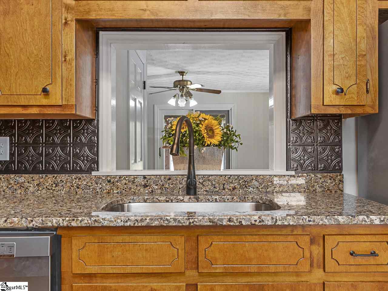 651 State Rd S-39-176 Easley, SC 29640 - Photo 15 of 36 Gallery Image 15