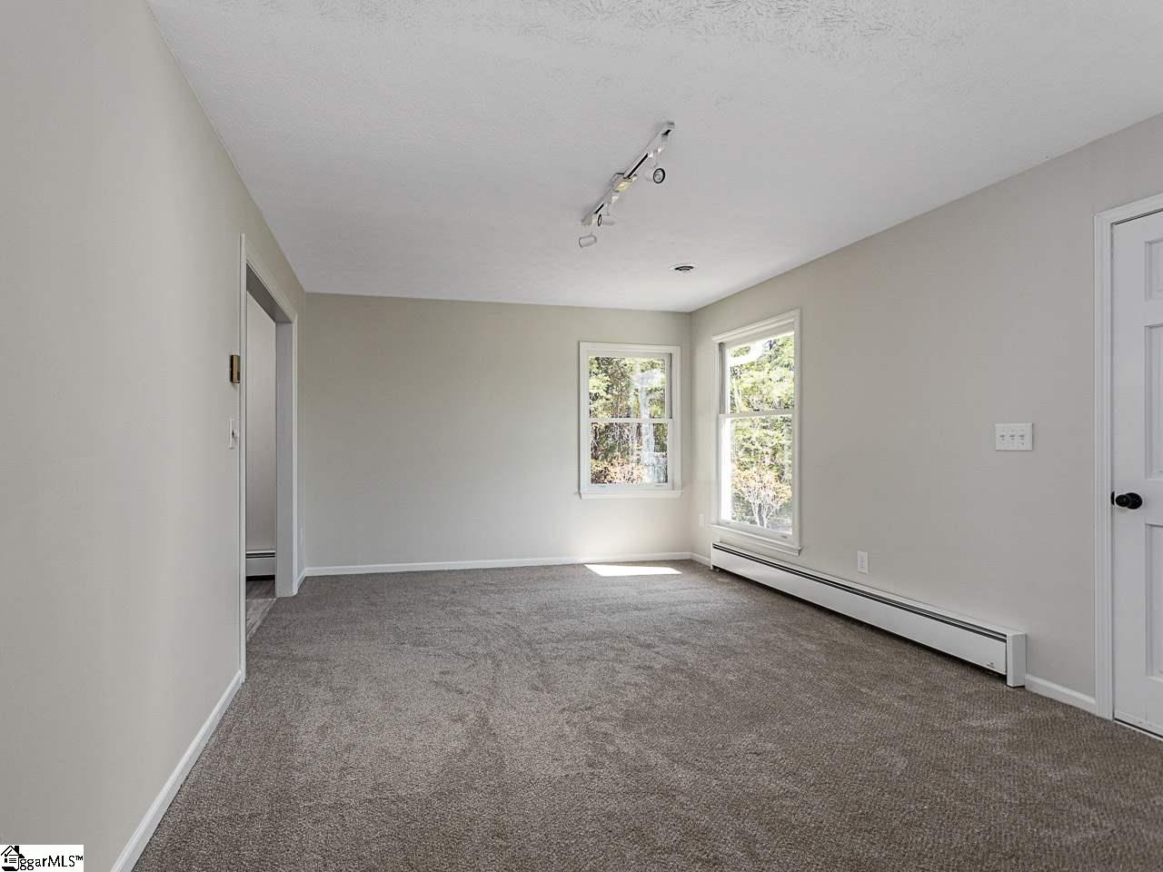 651 State Rd S-39-176 Easley, SC 29640 - Photo 16 of 36 Gallery Image 16