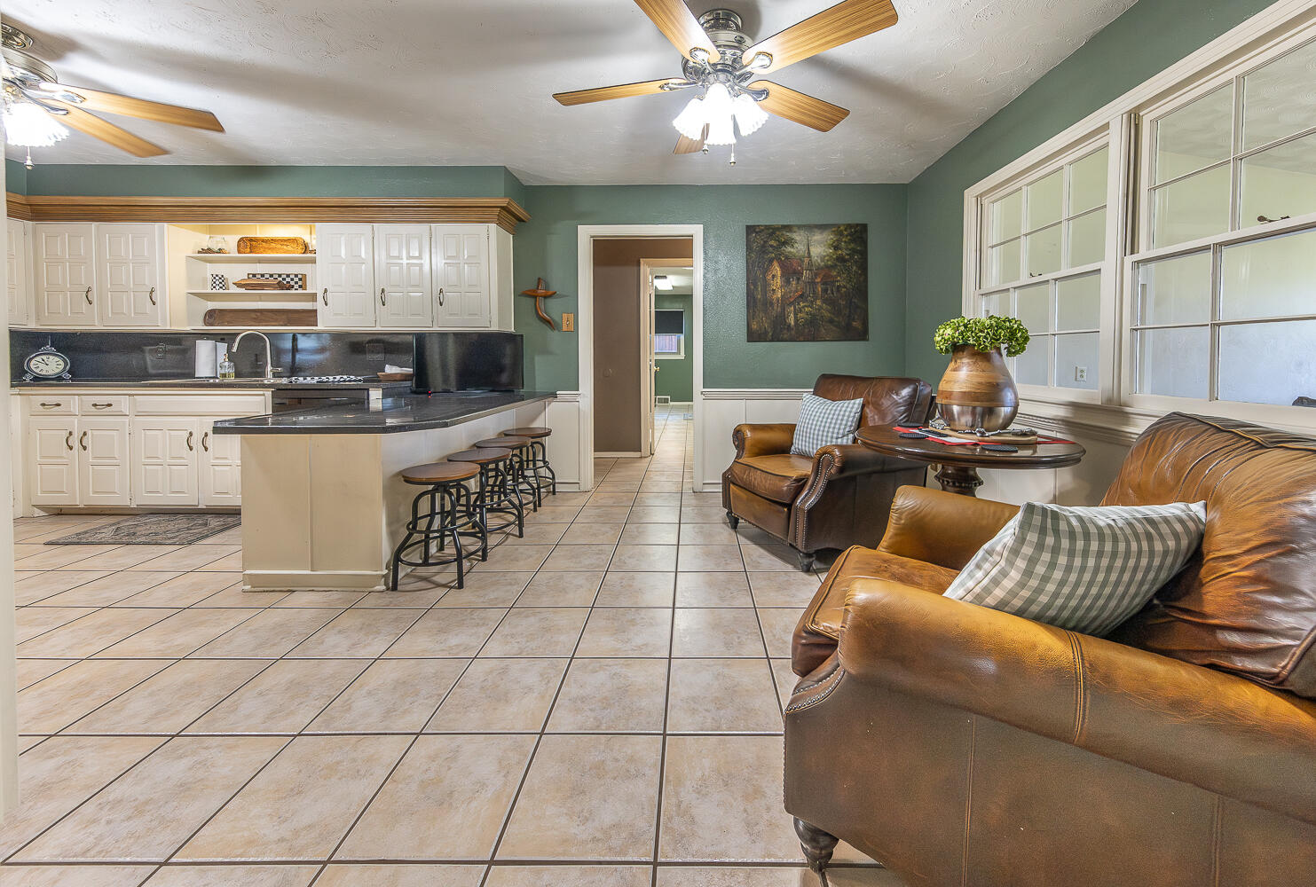3312 59th Street Lubbock, TX 79413 - Photo 6 of 31 2L9A8477