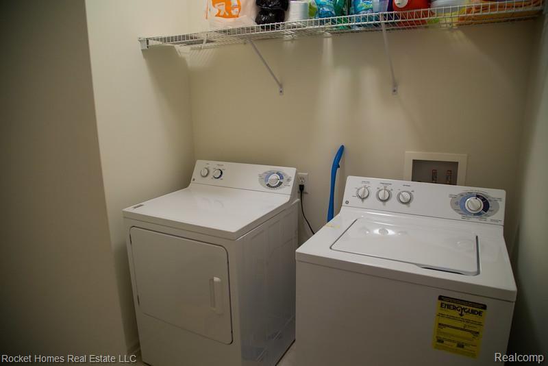 49690 Potomac Road, Unit 73 Canton, MI 48188 - Photo 12 of 29 First Floor Laundry