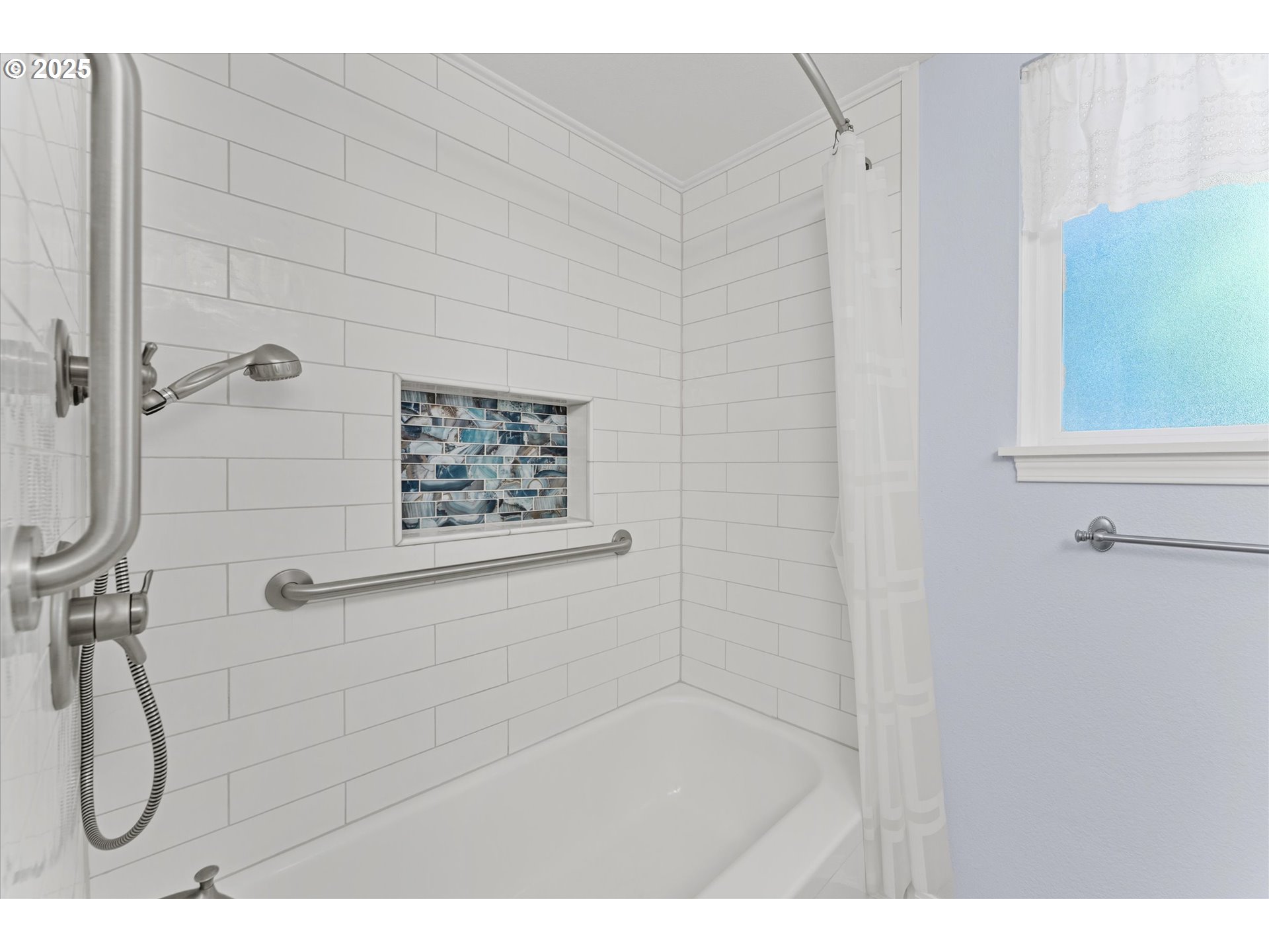 15985 Southwest Bull Mountain Road Tigard, OR 97224 - Photo 29 of 39 Gallery Image 29