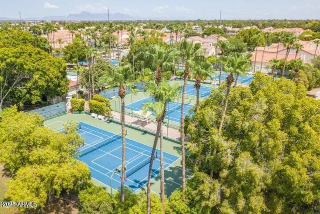 $2,000 | 1633 East Lakeside Drive, Unit 65, Gilbert, AZ 85234