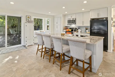 $589,900 | 7806 Jade Drive Southwest, Lakewood, WA 98498