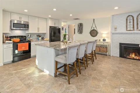 $589,900 | 7806 Jade Drive Southwest, Lakewood, WA 98498