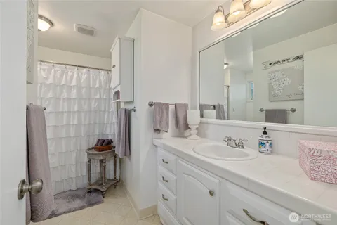 $589,900 | 7806 Jade Drive Southwest, Lakewood, WA 98498