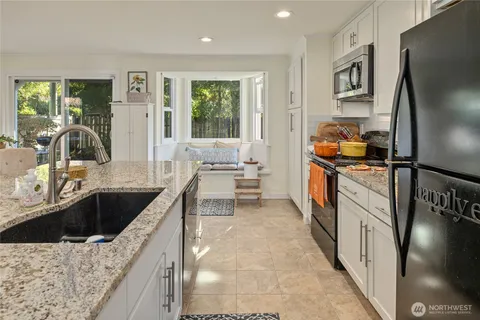 $589,900 | 7806 Jade Drive Southwest, Lakewood, WA 98498