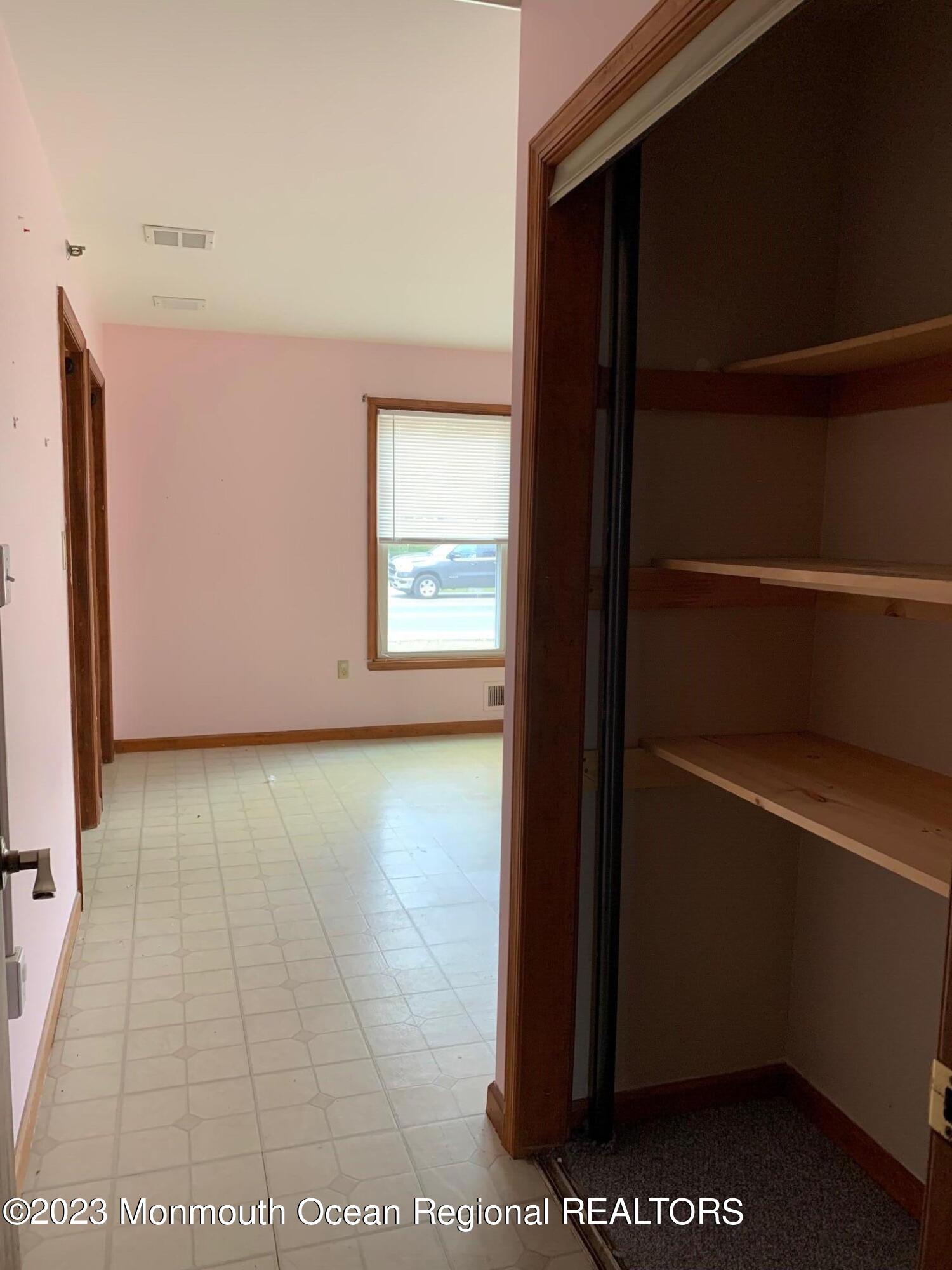 31 Miller Road Lakewood, NJ 08701 - Photo 19 of 46 501