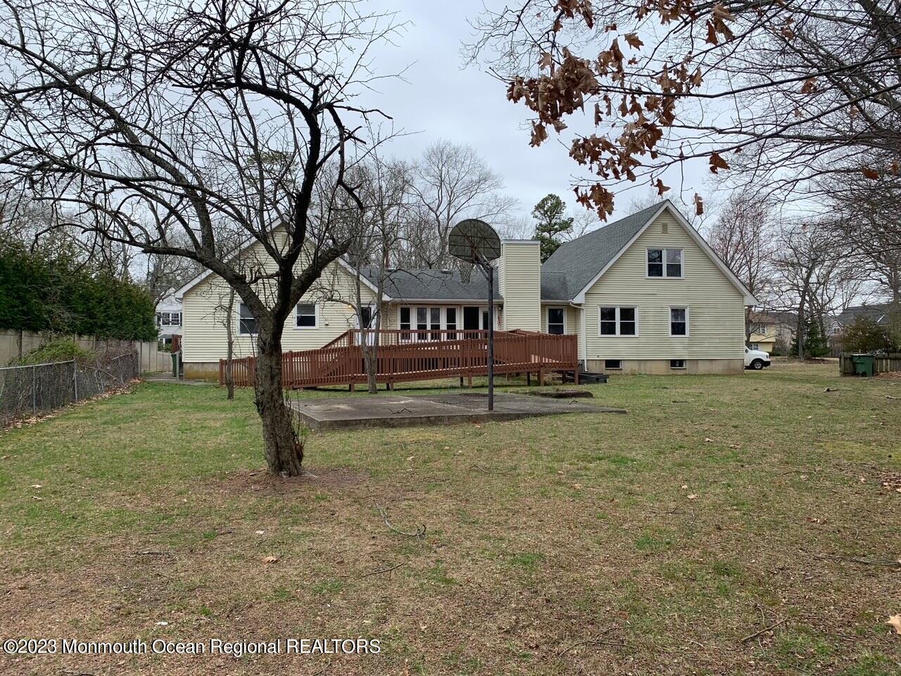 31 Miller Road Lakewood, NJ 08701 - Photo 2 of 46 IMG_6316