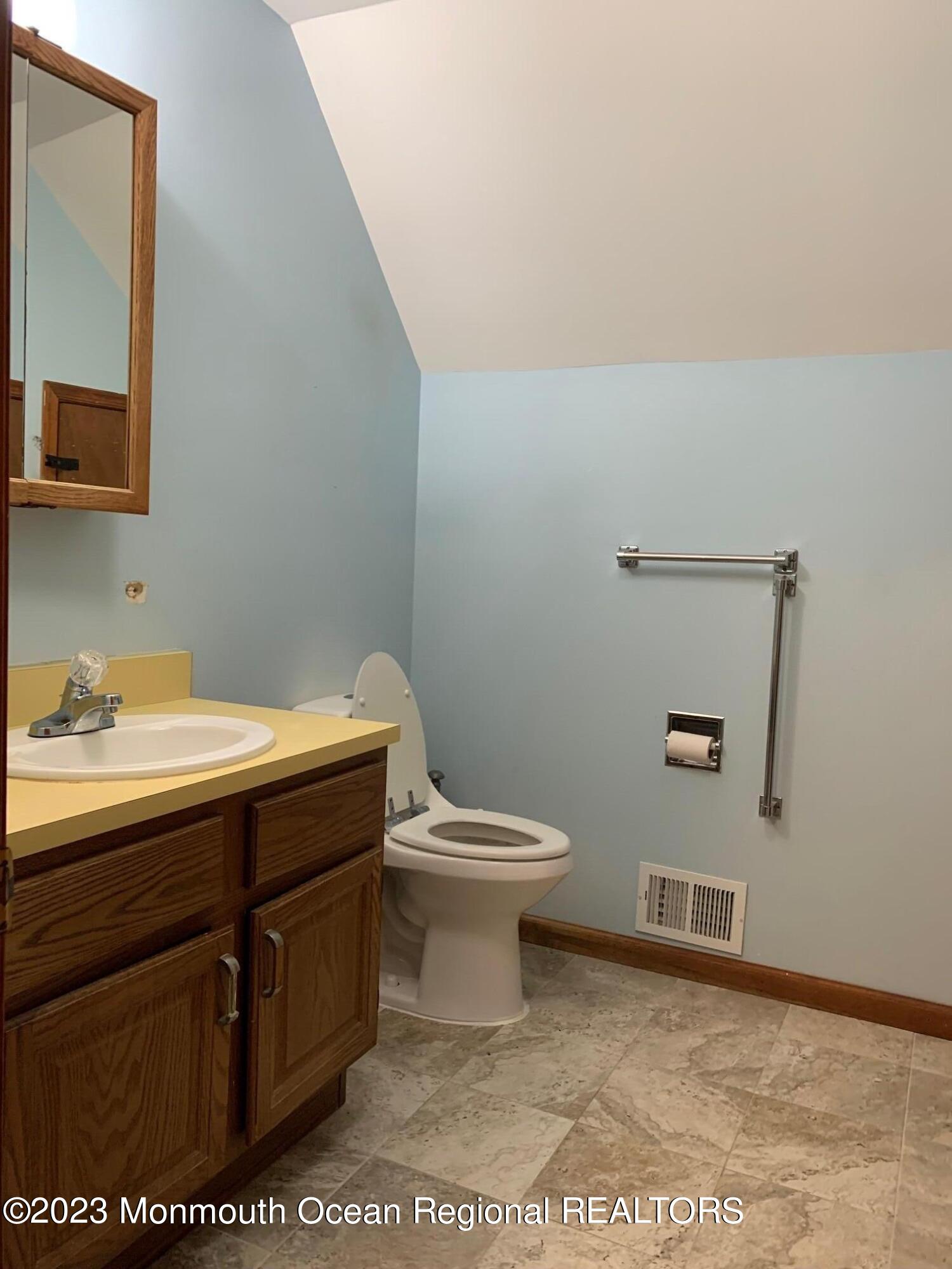 31 Miller Road Lakewood, NJ 08701 - Photo 25 of 46 505