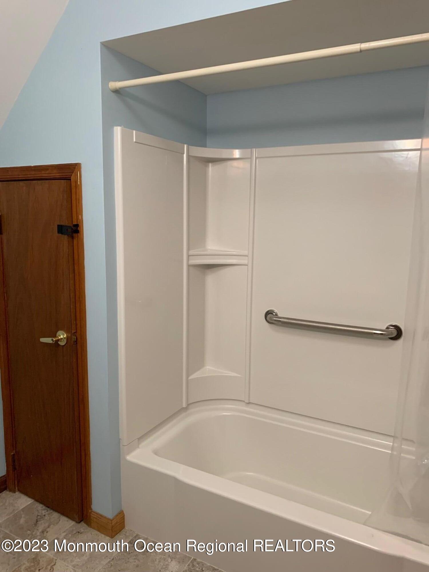 31 Miller Road Lakewood, NJ 08701 - Photo 26 of 46 506