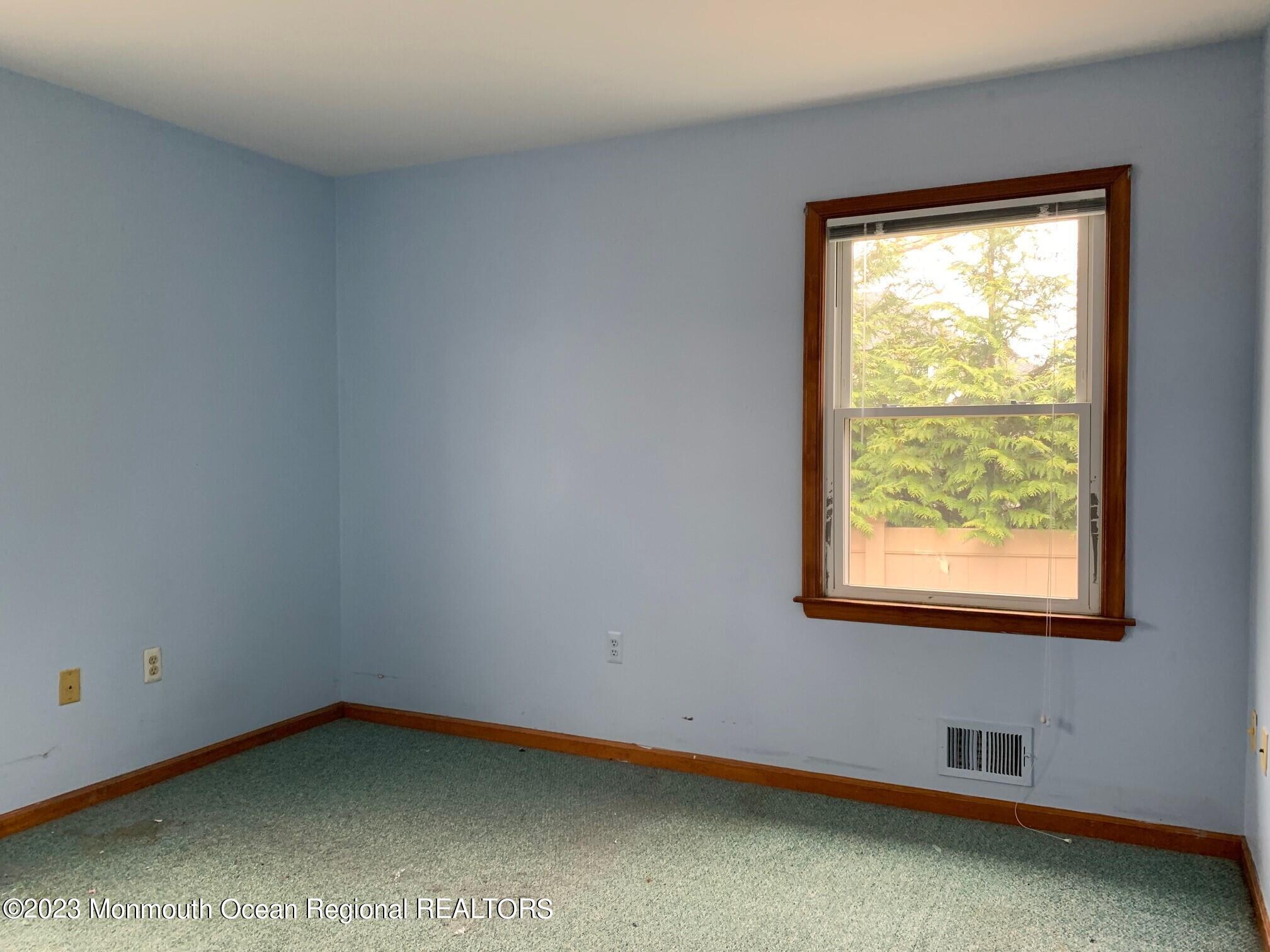 31 Miller Road Lakewood, NJ 08701 - Photo 30 of 46 6