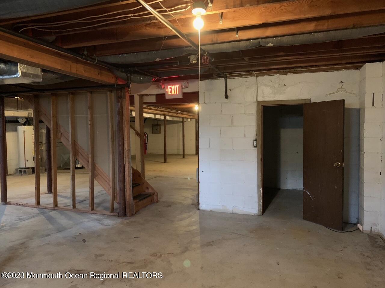 31 Miller Road Lakewood, NJ 08701 - Photo 32 of 46 IMG_6305