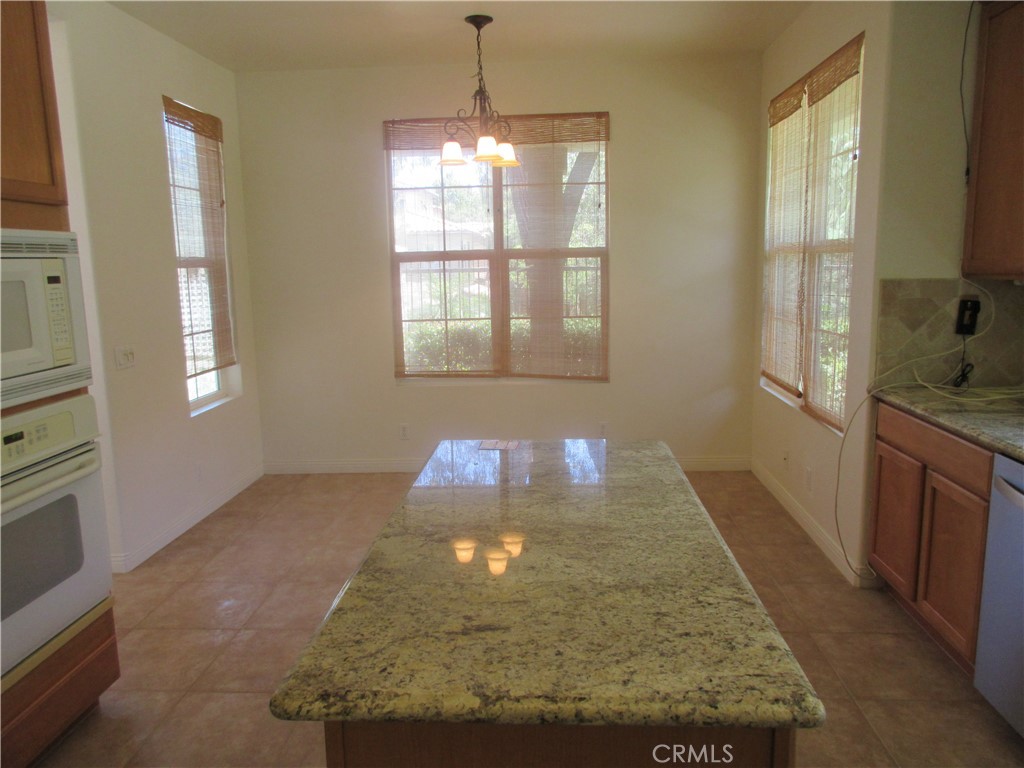 65 Figtree Irvine, CA 92603 - Photo 16 of 59