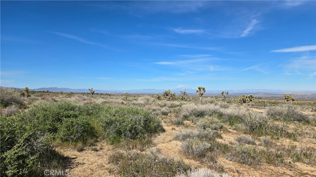0 Fort Tejon Road Llano, CA 93544 - Photo 40 of 50 a view of city and mountain