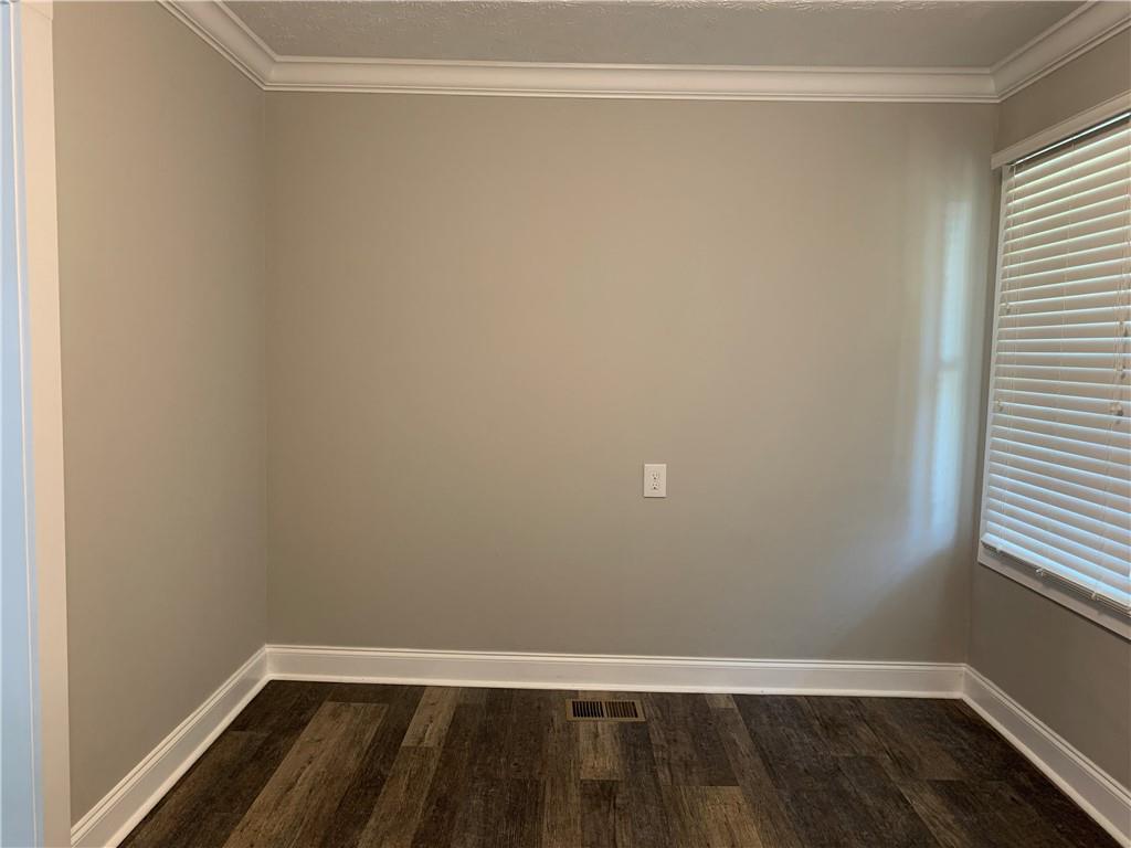 1261 Concord Road Southeast Smyrna, GA 30080 - Photo 25 of 50 a view of a small space