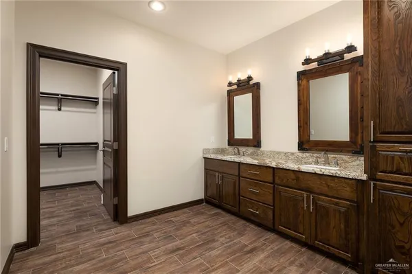 $2,500 | 13921 North 36th Street, Edinburg, TX 78541