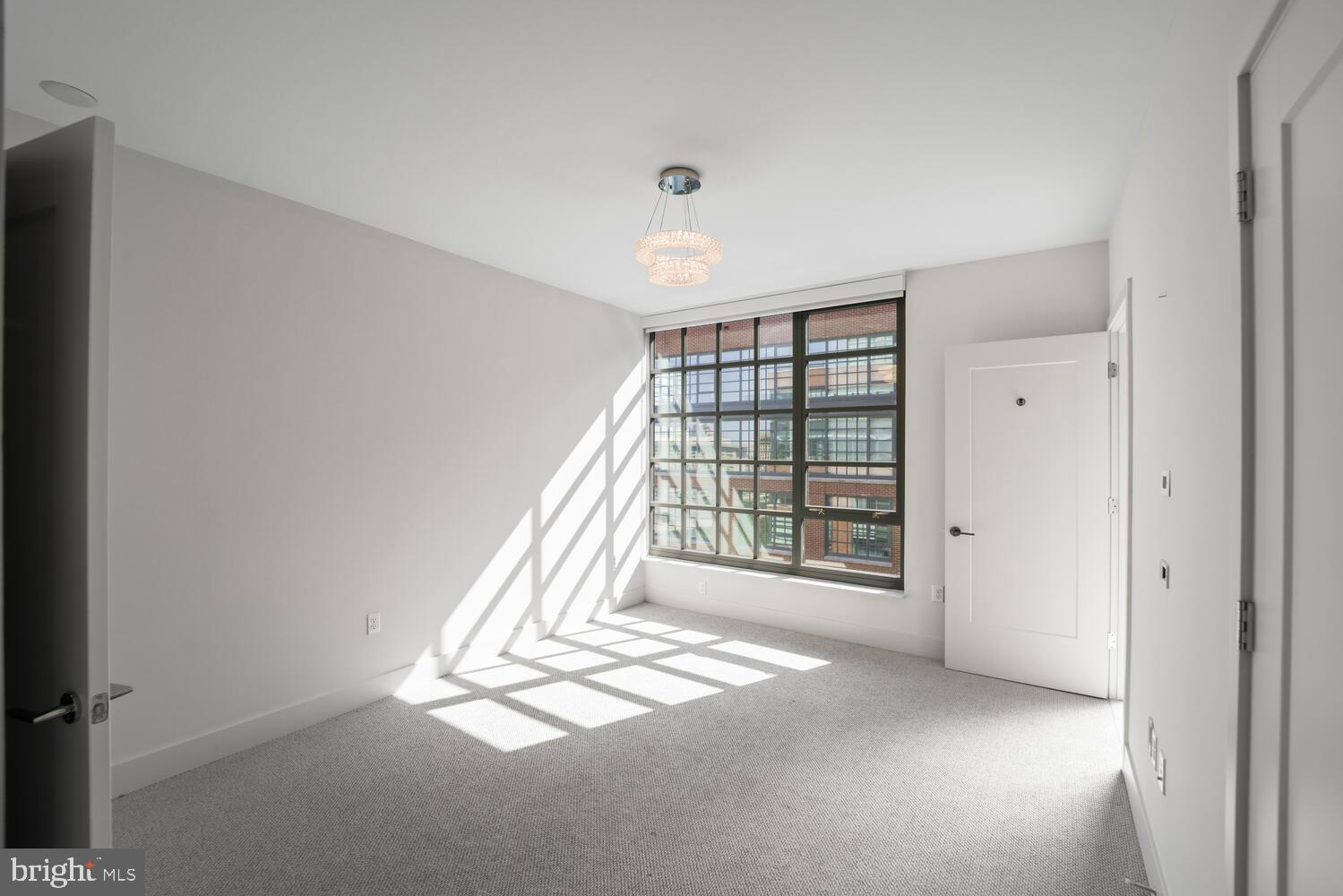 45 Sutton Square Southwest, Unit 1118 Washington, DC 20024 - Photo 28 of 63 King-size 2nd/guest BR