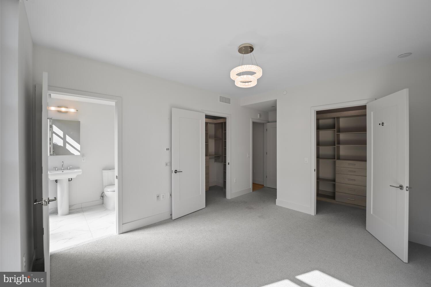 45 Sutton Square Southwest, Unit 1118 Washington, DC 20024 - Photo 29 of 63 2nd BR w/ensuite BA & 2 walk-in California Closets