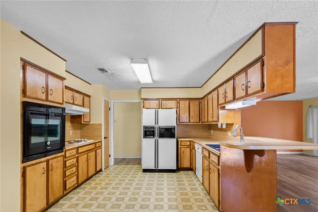 $229,000 | 517 Maplewood Drive, Victoria, TX 77901