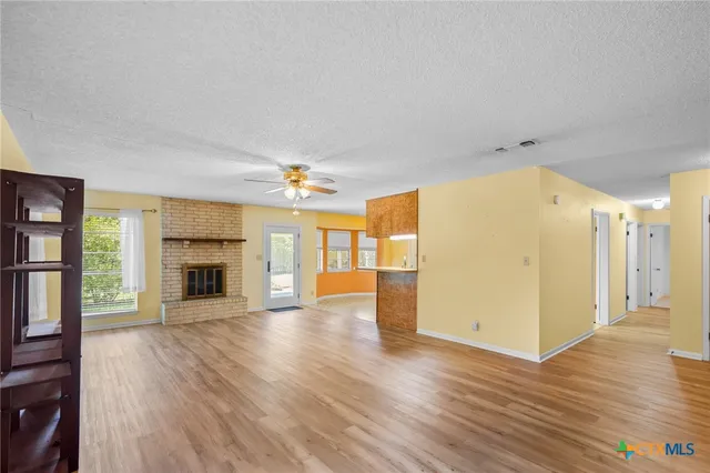 $229,000 | 517 Maplewood Drive, Victoria, TX 77901