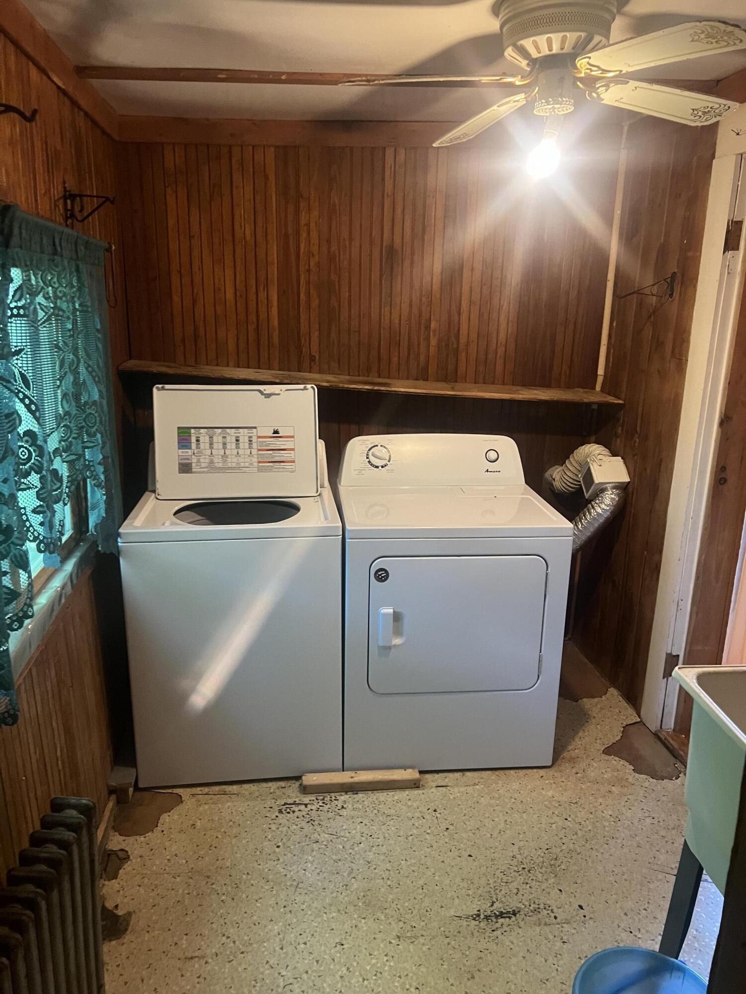 53 High Street Dixfield, ME 04224 - Photo 10 of 21 IMG_4459