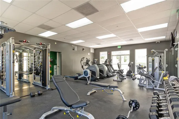 $15,000 | 145 Jefferson Avenue, Unit 419, Miami Beach, FL 33139