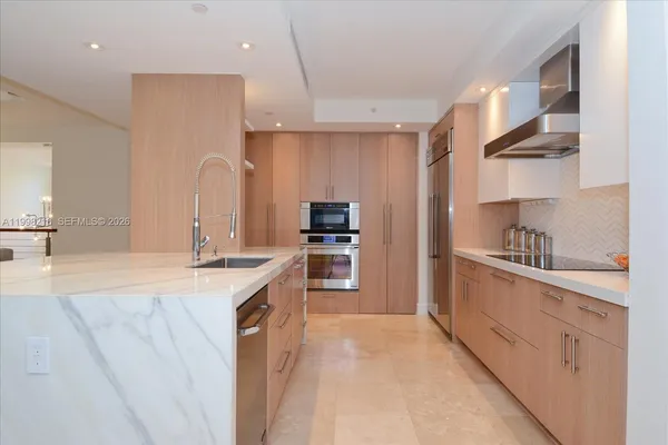 $15,000 | 145 Jefferson Avenue, Unit 419, Miami Beach, FL 33139