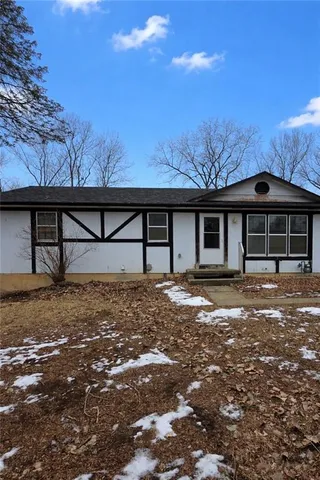 $224,900 | 904 South 5th Street, Savannah, MO 64485