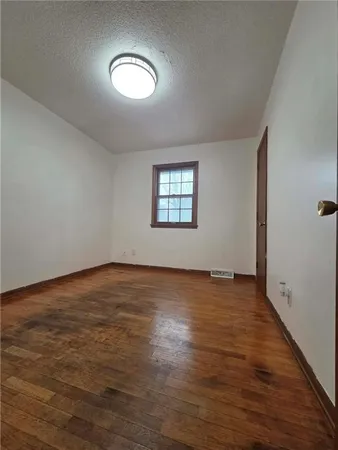 $214,900 | 904 South 5th Street, Savannah, MO 64485