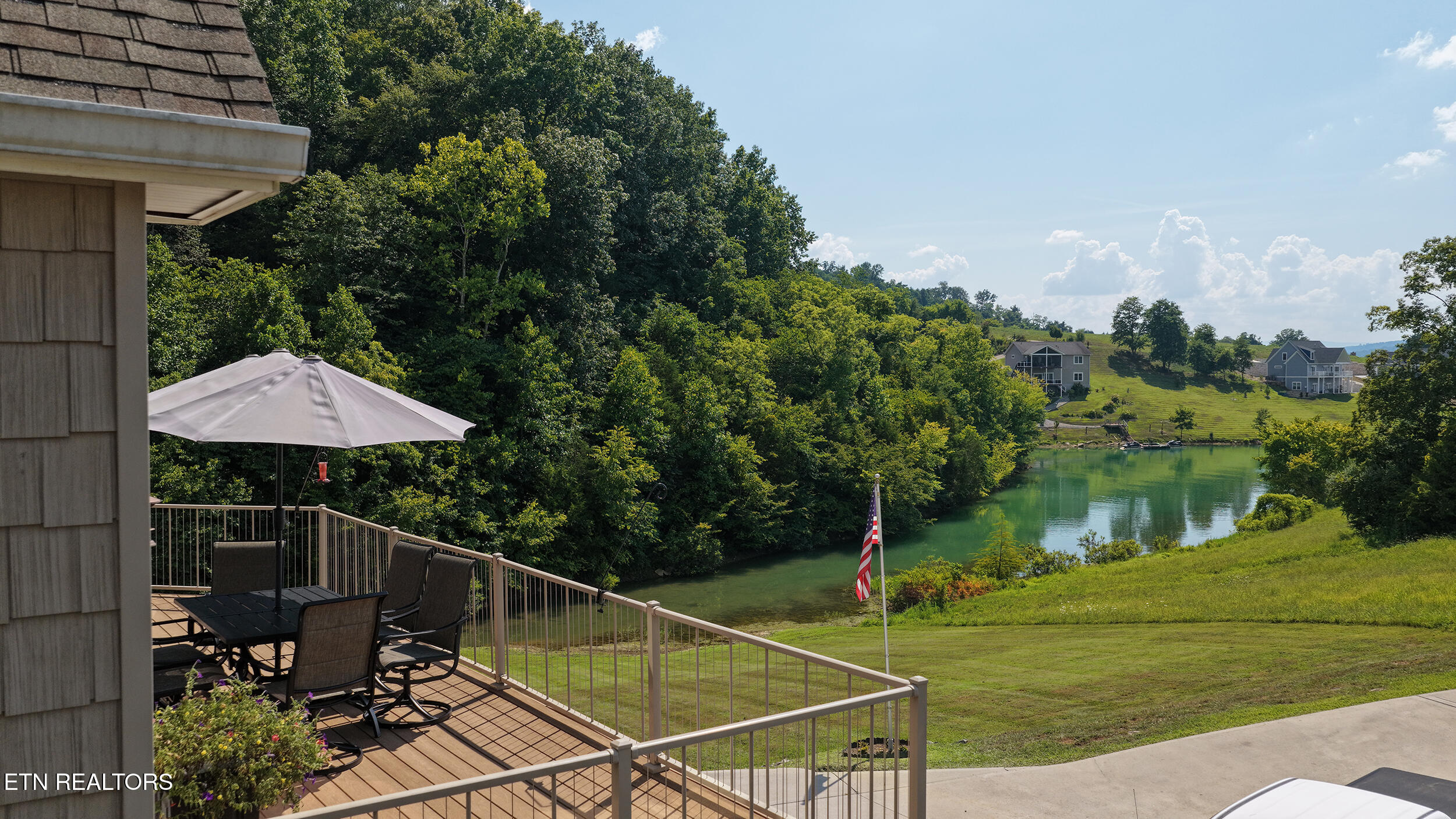 109 Reginas Point Sharps Chapel, TN 37866 - Photo 12 of 57 109 Reginas Pt, Sunset Bay, Norris Lake