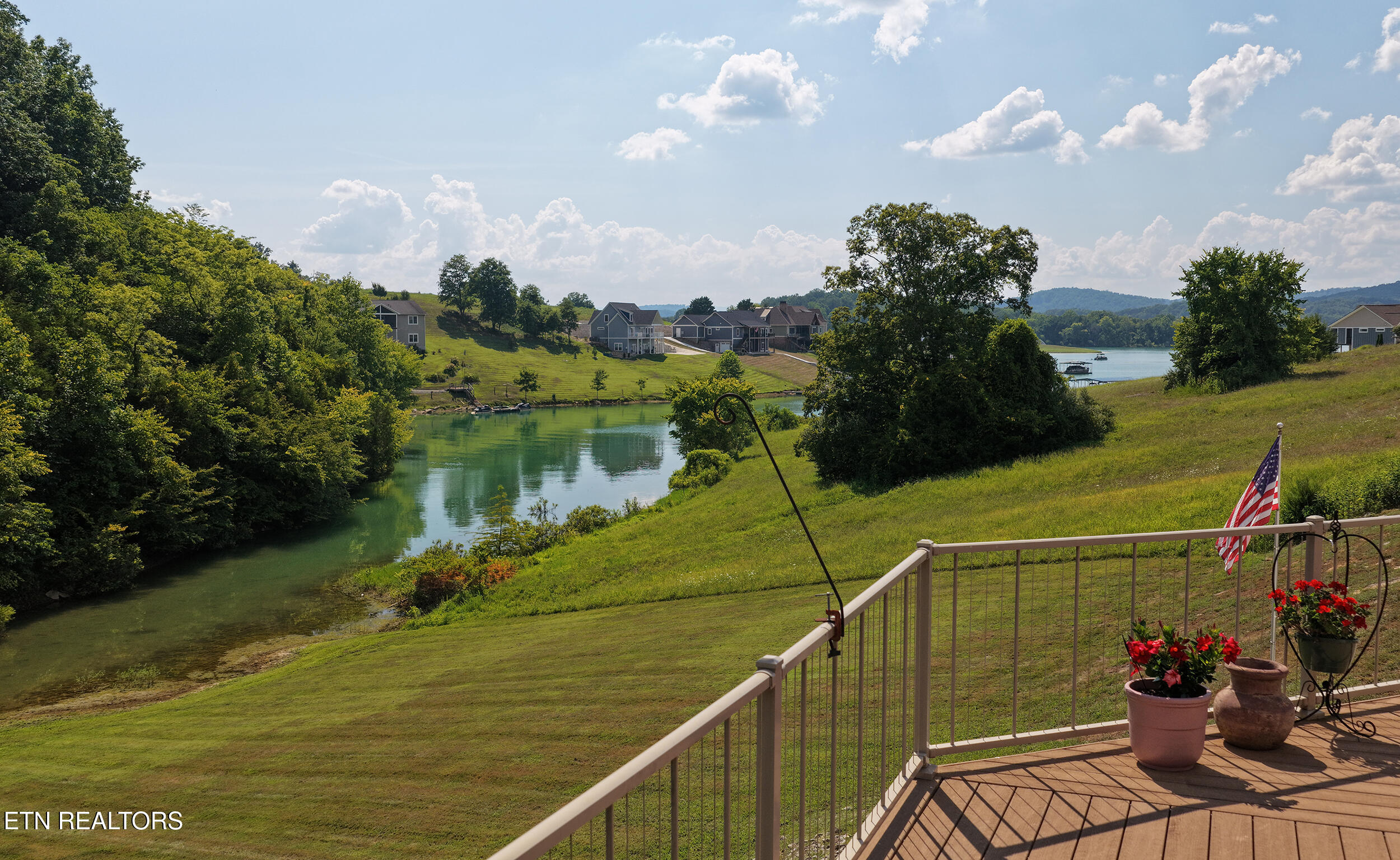 109 Reginas Point Sharps Chapel, TN 37866 - Photo 15 of 57 109 Reginas Pt, Sunset Bay, Norris Lake