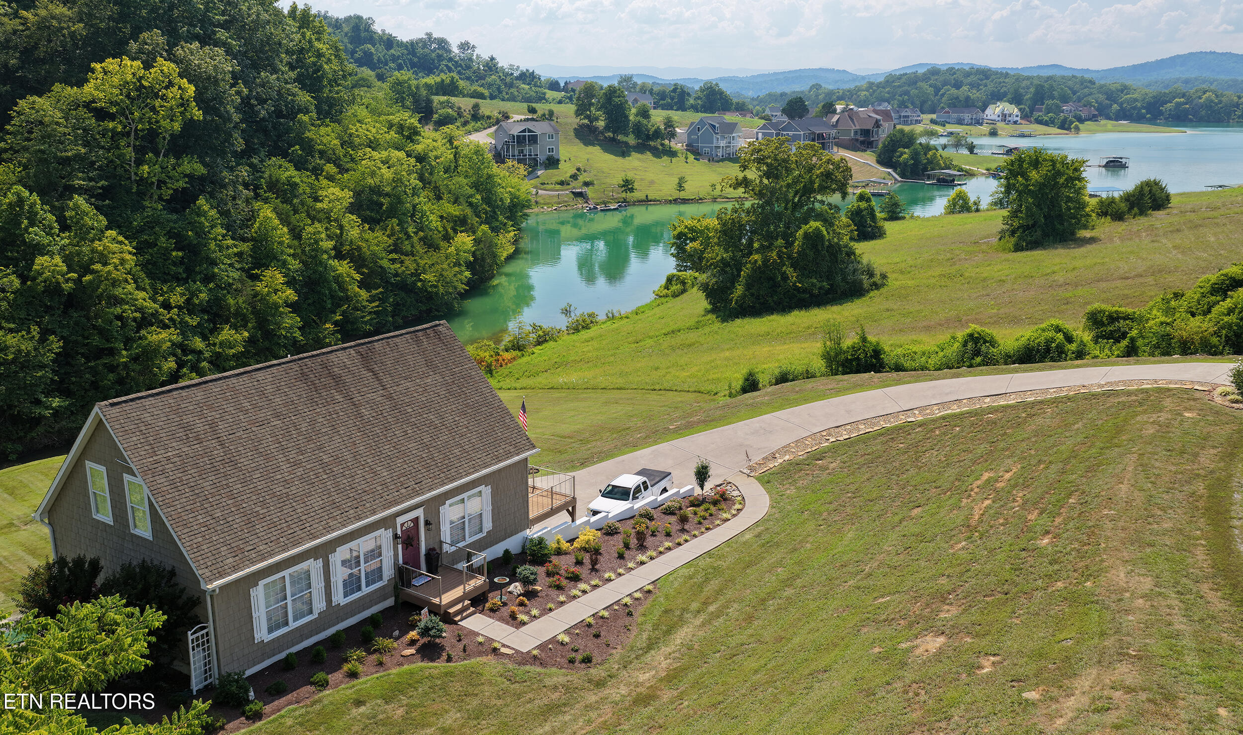 109 Reginas Point Sharps Chapel, TN 37866 - Photo 56 of 57 109 Reginas Pt, Sunset Bay, Norris Lake