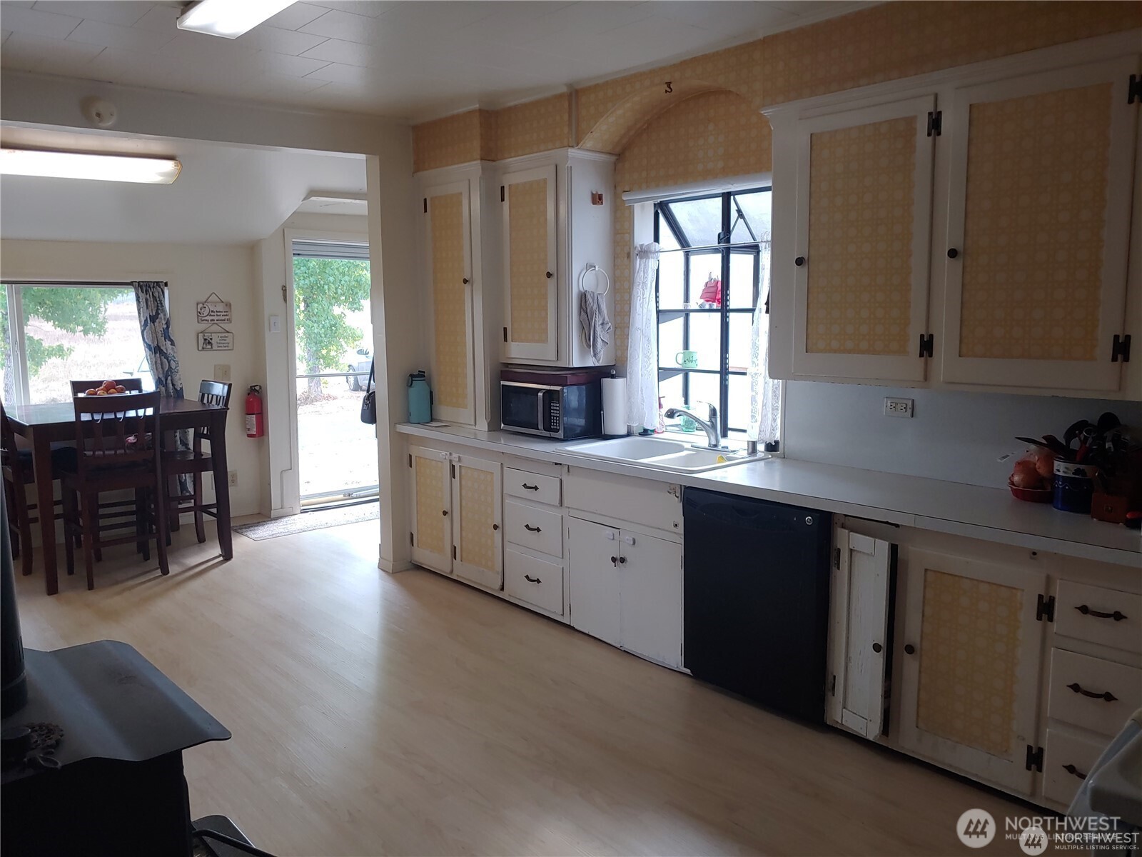 664 Rhoades Road Winlock, WA 98596 - Photo 8 of 26