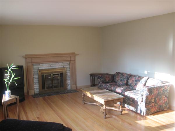 299 Frank Smith Road Longmeadow, MA 01106 - Photo 4 of 15