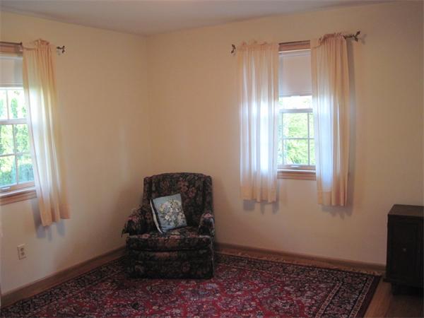 299 Frank Smith Road Longmeadow, MA 01106 - Photo 10 of 15