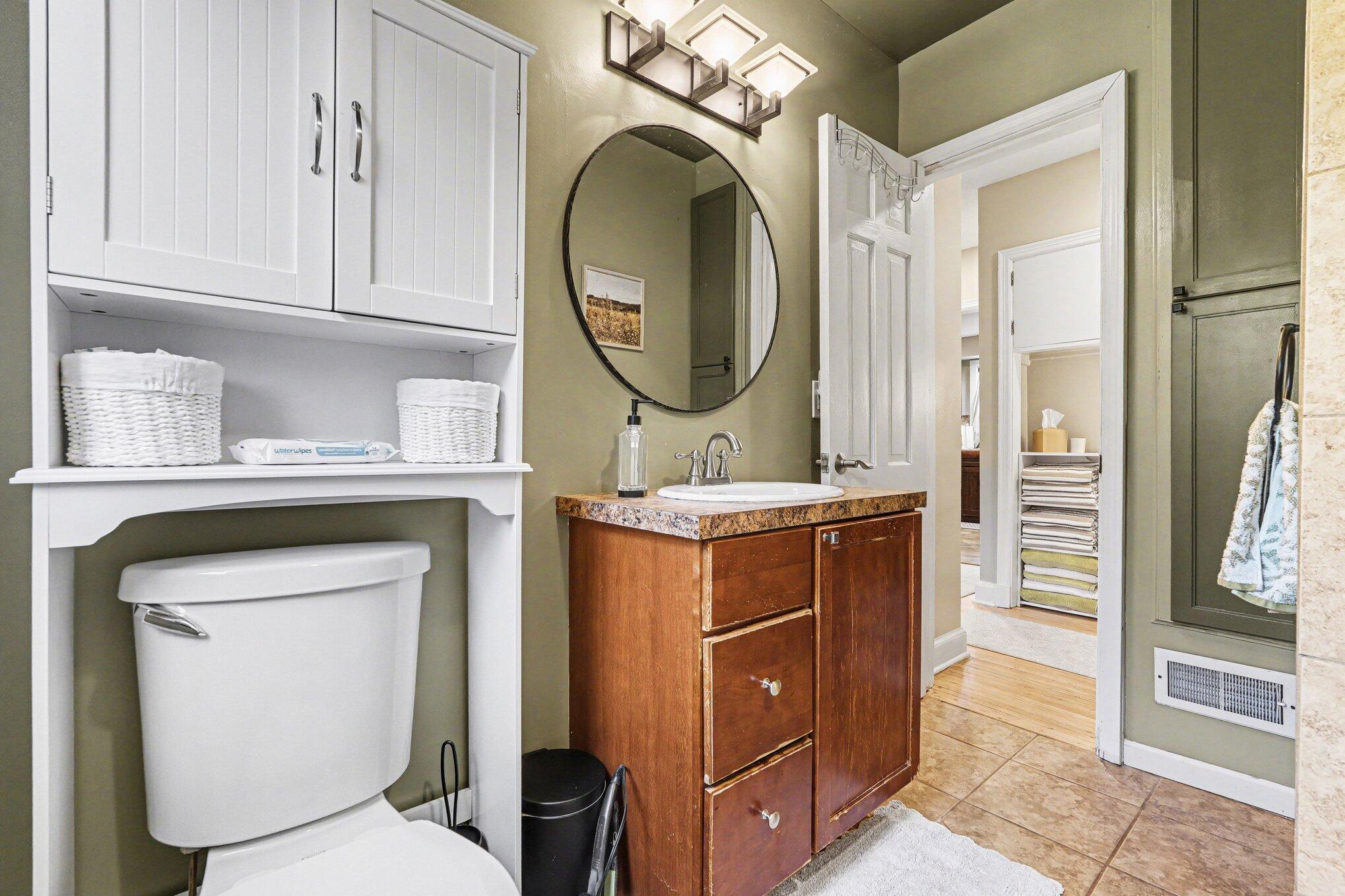 5610 Cascade Road Southeast Grand Rapids, MI 49546 - Photo 15 of 19 017_file_7349