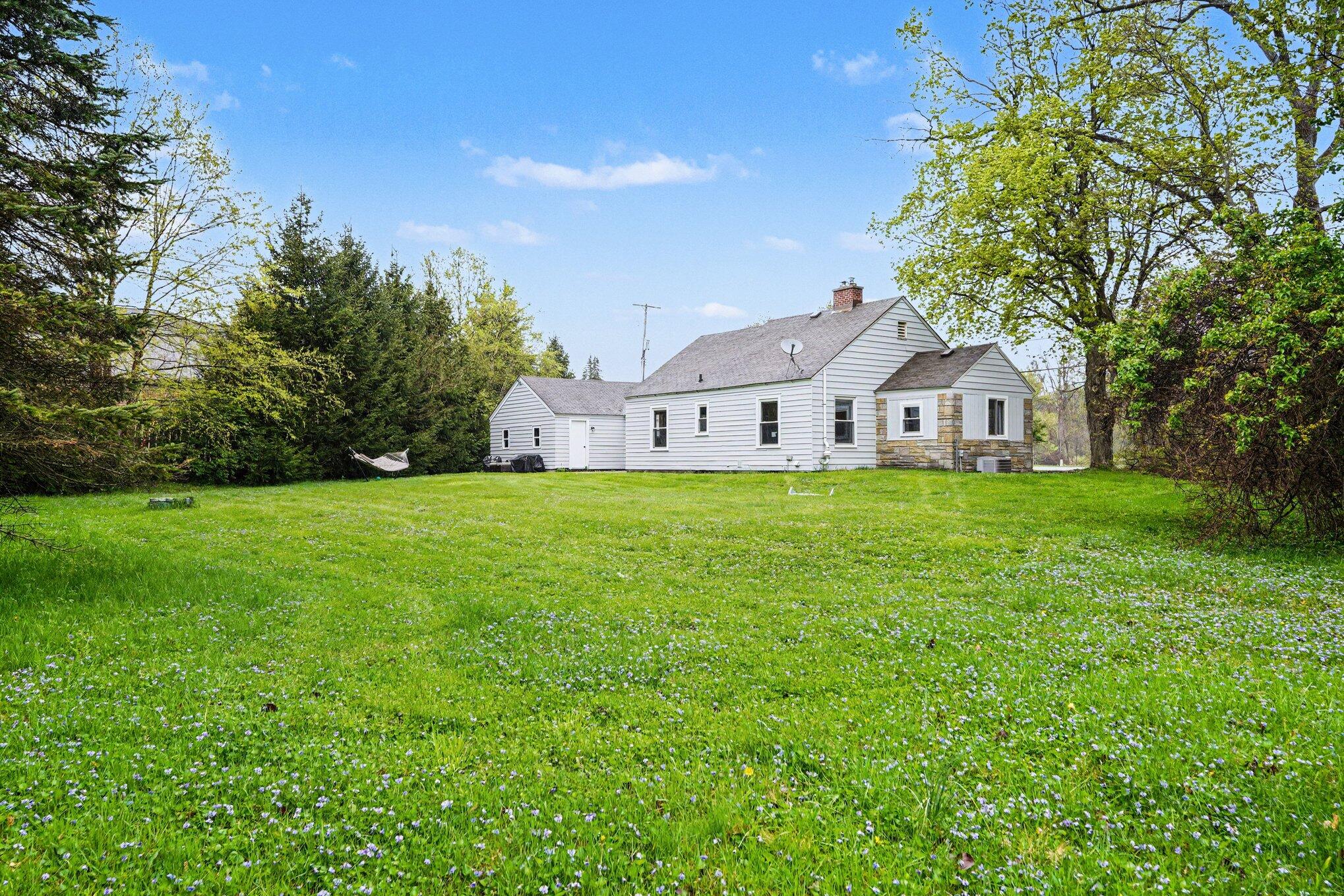 5610 Cascade Road Southeast Grand Rapids, MI 49546 - Photo 19 of 19 025_file_7359
