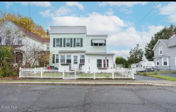 $339,900 | 1723 5th Street, Rensselaer, NY 12144